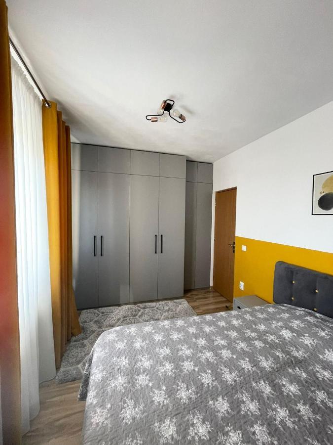 Cozy Apartment - Near Airport And Palas Mall Iasi Esterno foto