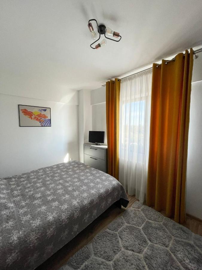 Cozy Apartment - Near Airport And Palas Mall Iasi Esterno foto