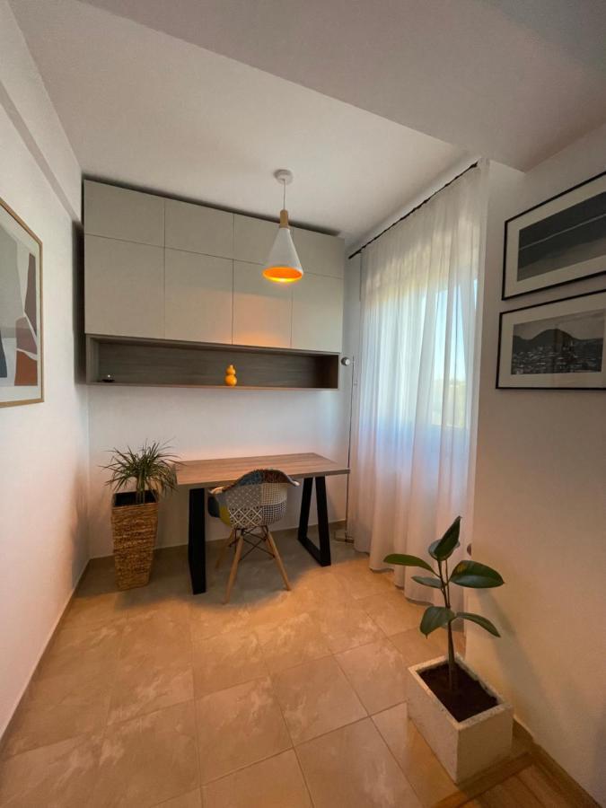 Cozy Apartment - Near Airport And Palas Mall Iasi Esterno foto